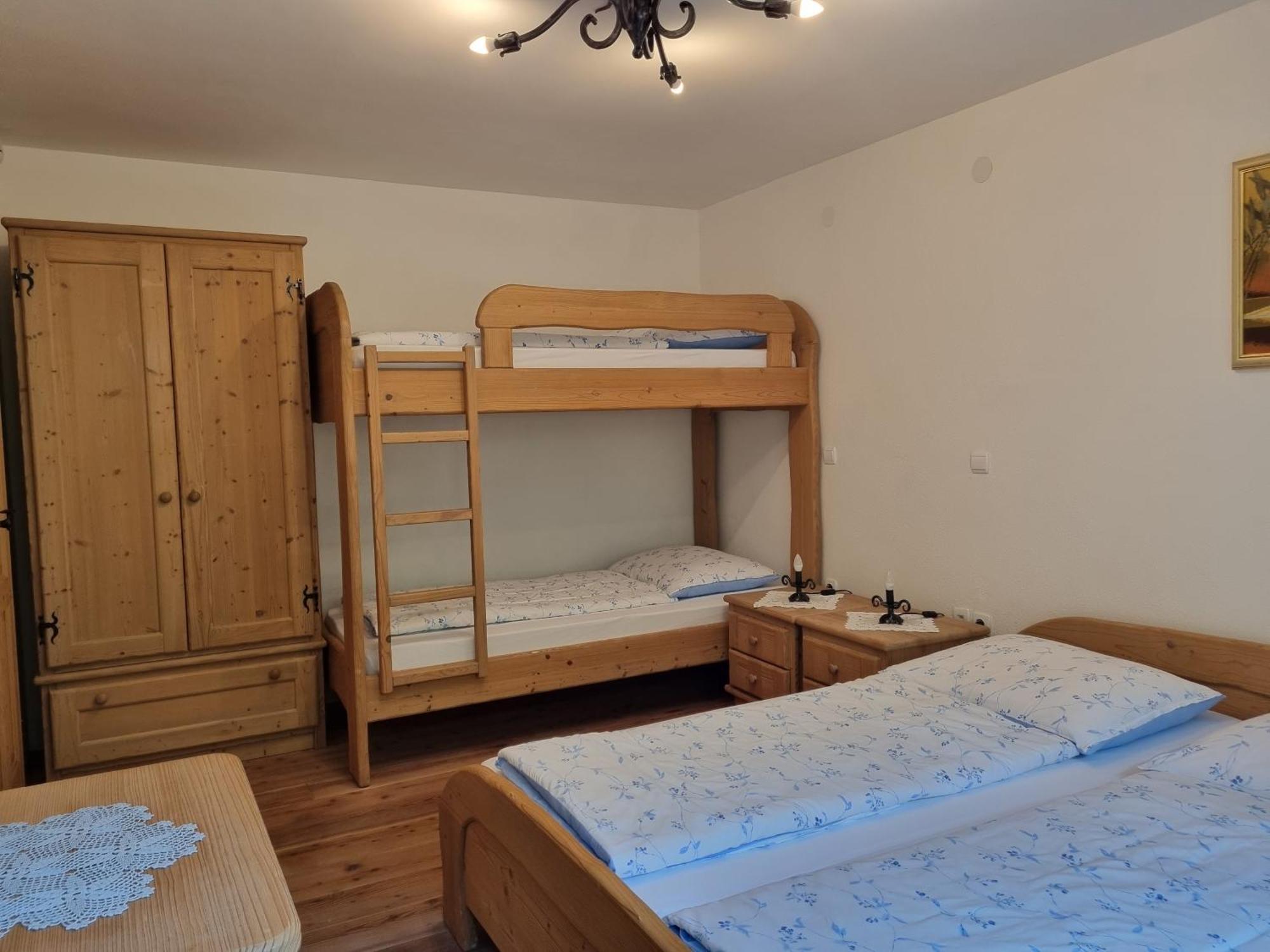 Apartments Pod Macesnovo Streho Солчава Экстерьер фото